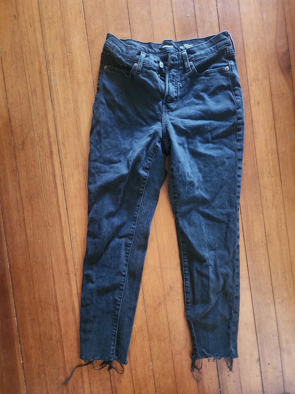 Old Navy OG Straight Women’s Skinny Jeans in Black - 6